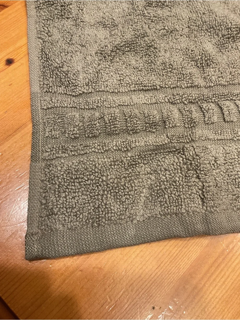 LAURA ASHLEY LIFESTYLES TOWELS FACE WASHCLOTHS NEW WITH TAGS GRAY TAUPE COTTON
